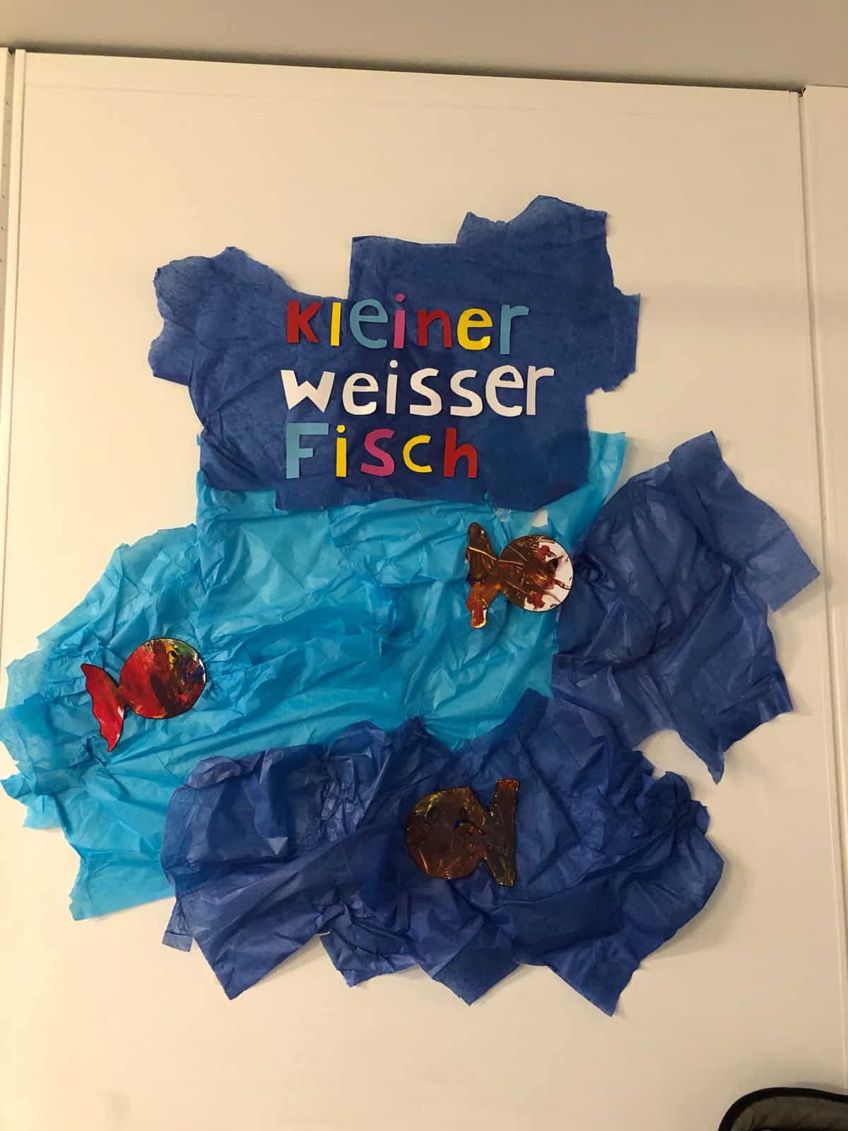 Kleiner weisser Fisch