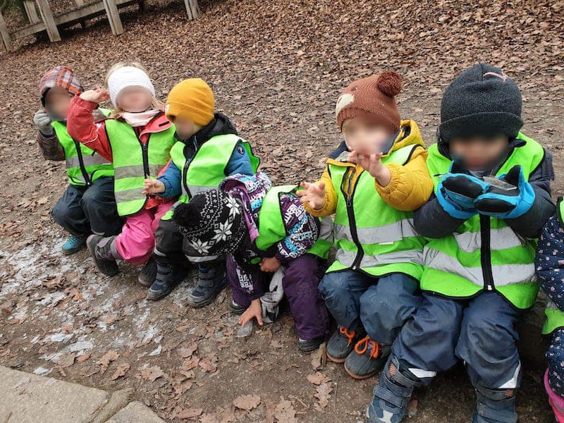 Eis beobachten - Kinderkrippe und Waldkinderkrippe Blüemli in Zürich Witikon