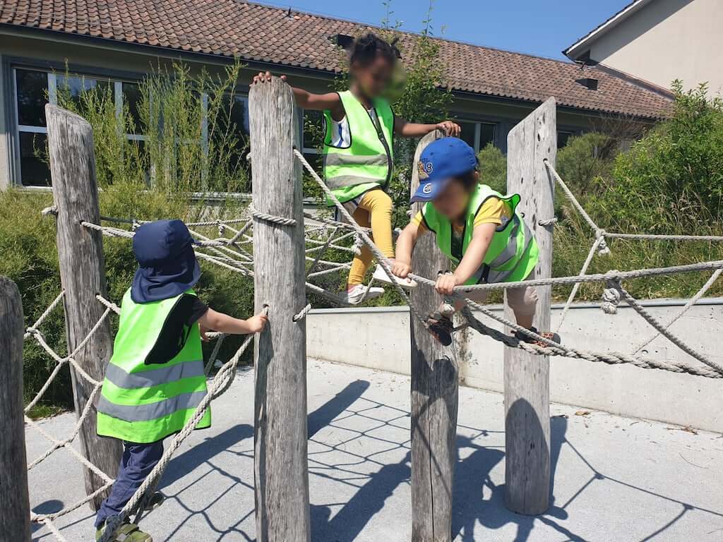 klettern kinderbetreuung – kinderkrippe und waldkinderkrippe blueemli in zuerich witikon