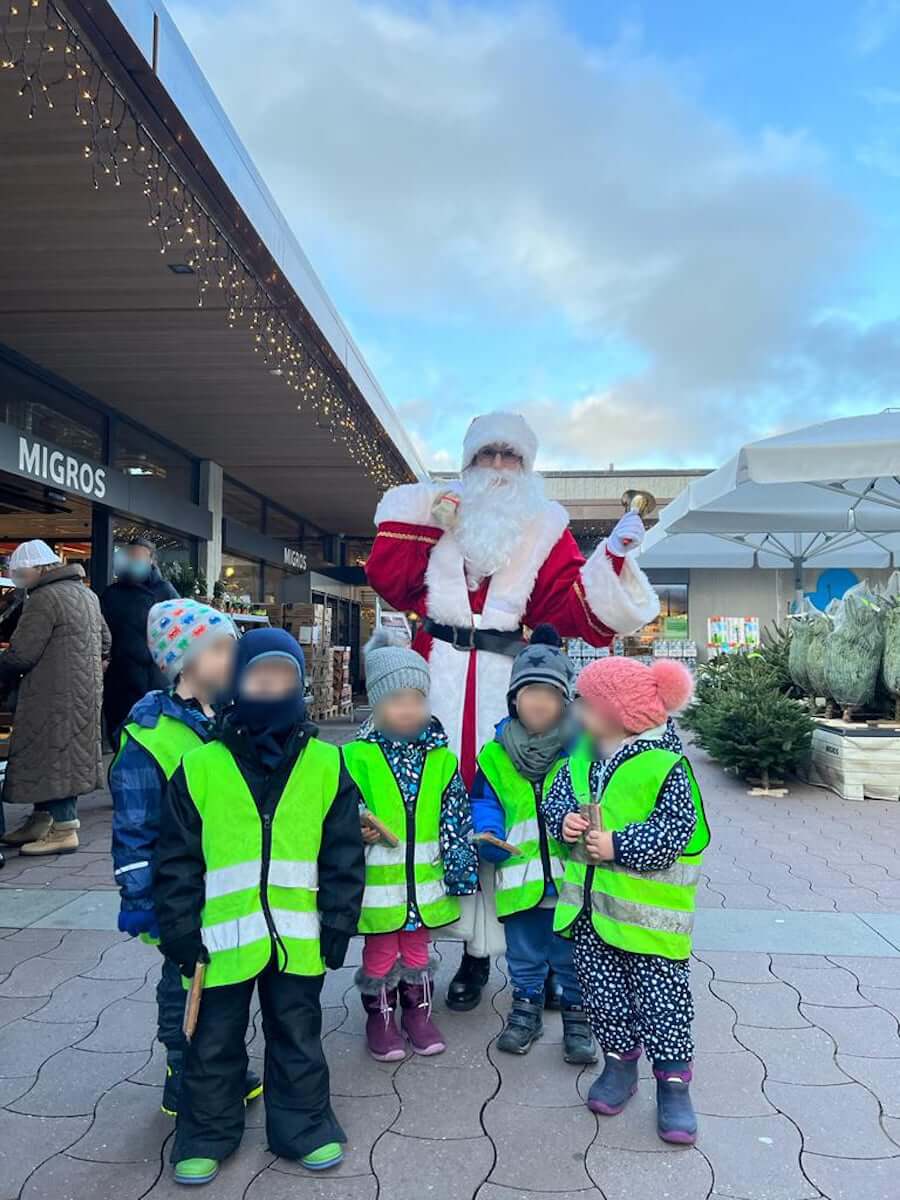 wir haben den samichlaus getroffen kinderbetreuung kinderkrippe und waldkinderkrippe blueemli in zuerich witikon