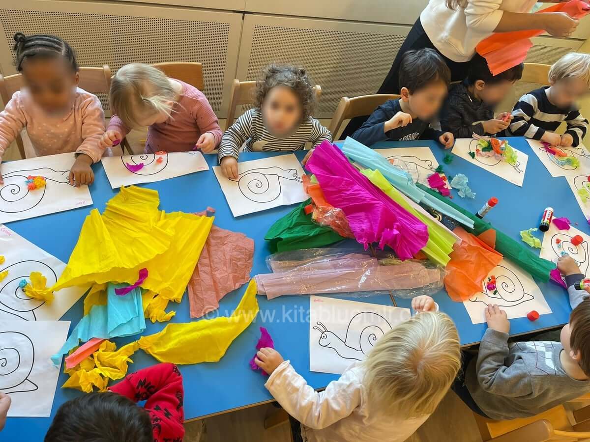 farbige schnecken gestalten kinderbetreuung kinderkrippe und waldkinderkrippe blueemli in zuerich witikon