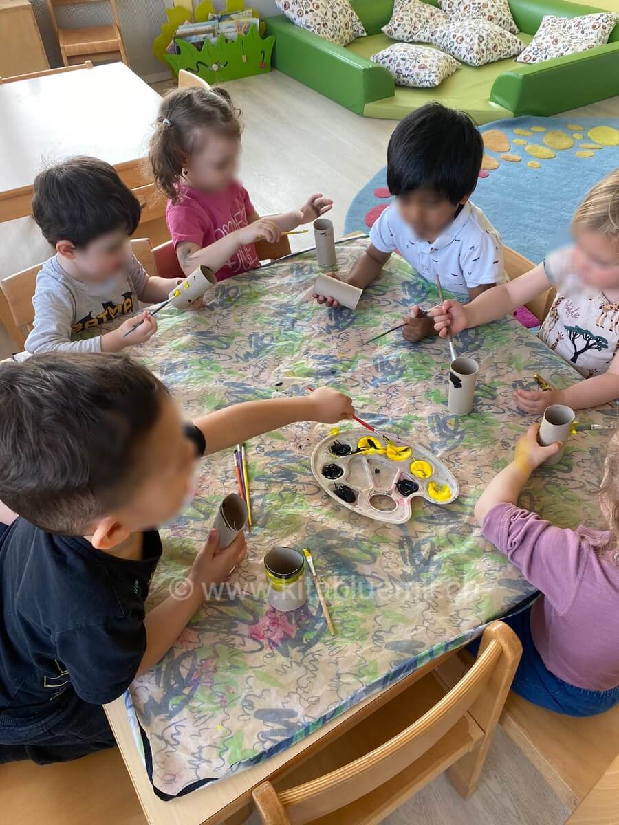 wc rollen ausmalen kinderbetreuung kinderkrippe und waldkinderkrippe blueemli in zuerich witikon