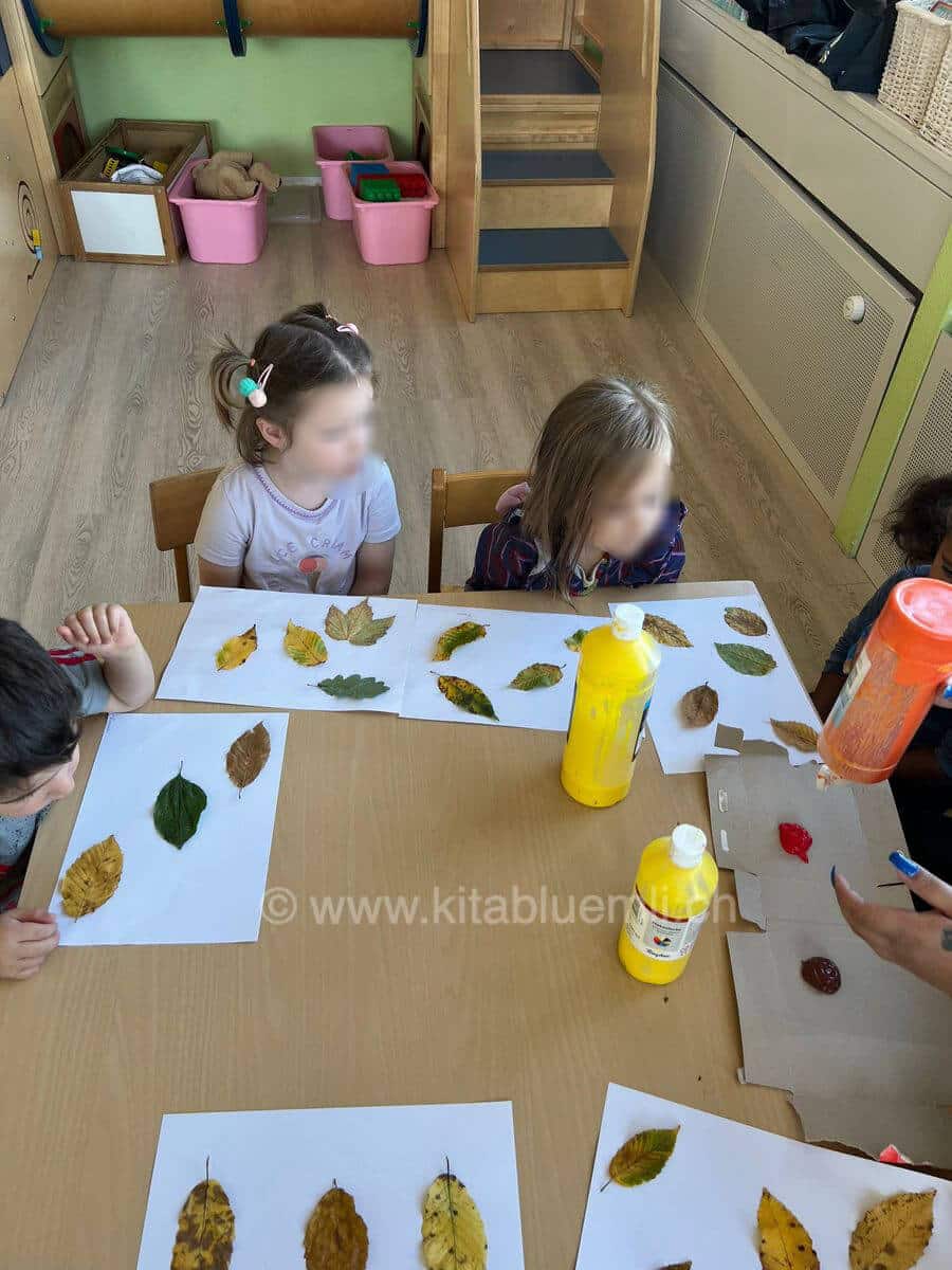 der herbst naht kinderbetreuung kinderkrippe und waldkinderkrippe blueemli in zuerich witikon