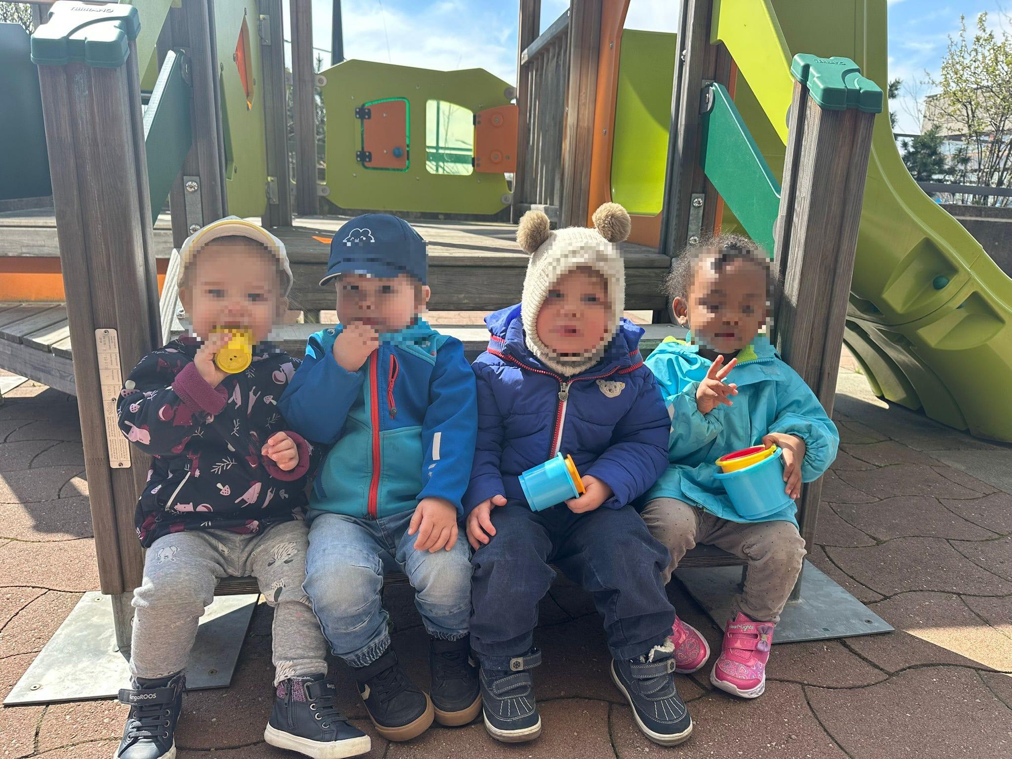 Spielplatzmoment – warum kleine Pausen für Kinder so wertvoll sind