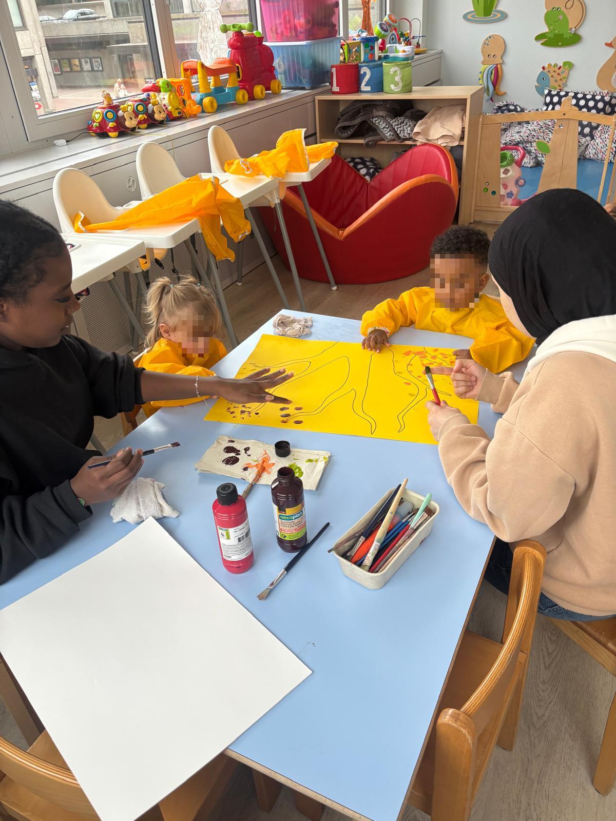 Fingerfarben-Abenteuer mit Kindern – 7 kreative Lernideen 1 Fingerfarben-Abenteuer mit Kindern – 7 kreative Lernideen