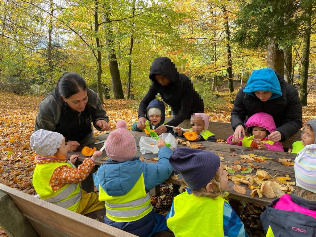 Herbstabenteuer mit Kindern – 7 kreative Waldmomente