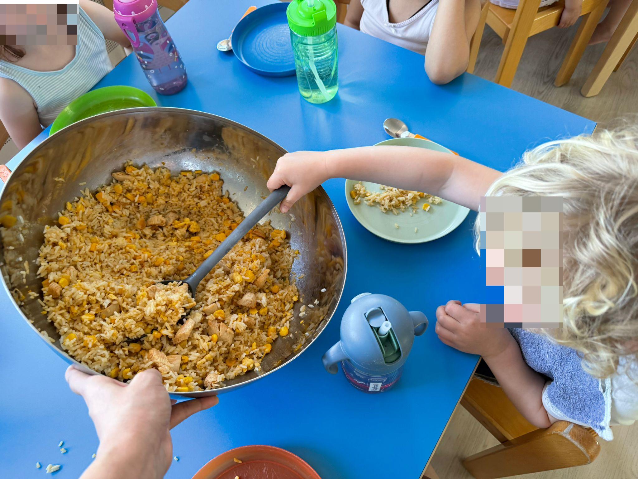 Gemeinsames Mittagessen 5 wertvolle Lernmomente